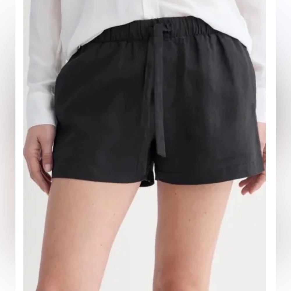 Everlane Black High-Waist Linen Drawstring Shorts
